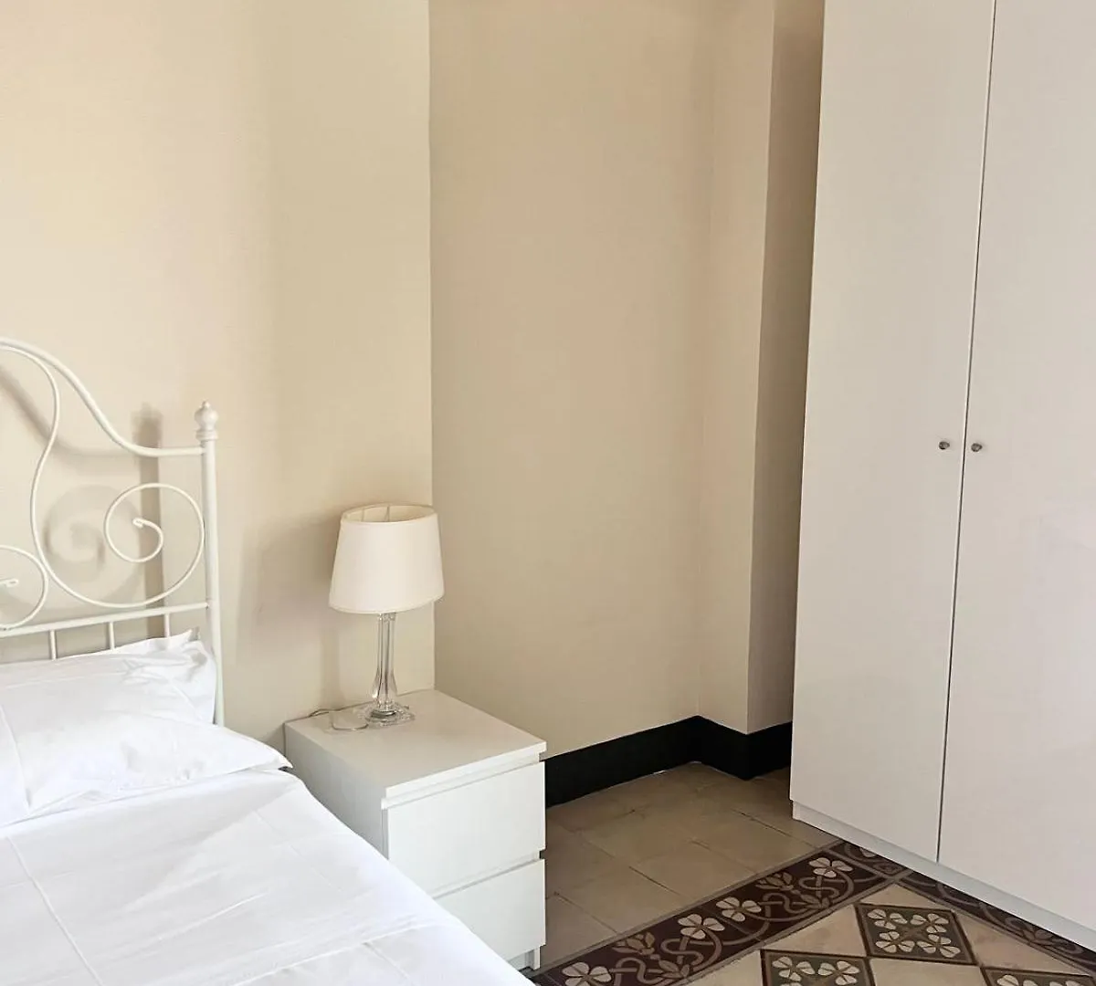 Best Stay-Theatre Suite Apartment Bari 0*,  Italien